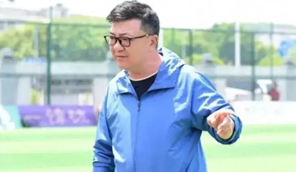 4月16日讯 董路在个人社媒表示，他希望这次出访日本的09国少，将日本各队干倒，让日本球员从小就惧怕中国足球。